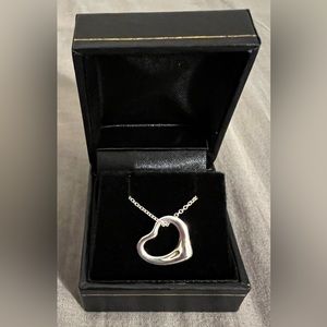 Tiffany & Co. Elsa Peretti© Collection Silver Open Heart